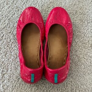 Tieks patent leather pink shoes (size6)